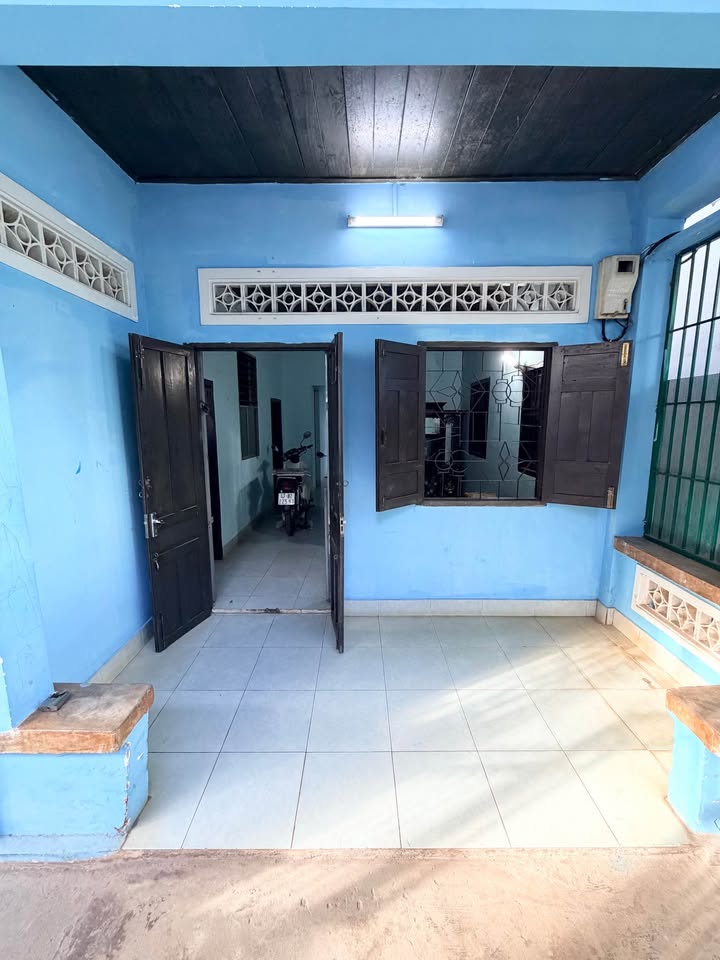 Cho Thuê Nhà Nguyên Căn Hẻm Oto Lê Thánh Tông, Krông Năng - 3PN Thoáng Mát