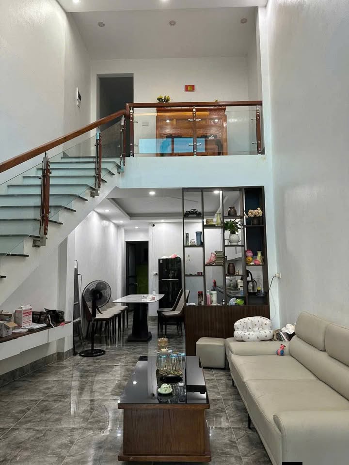 Nhà Riêng Thành phố Yên Bái 85m² - Ô tô vào tận nhà!