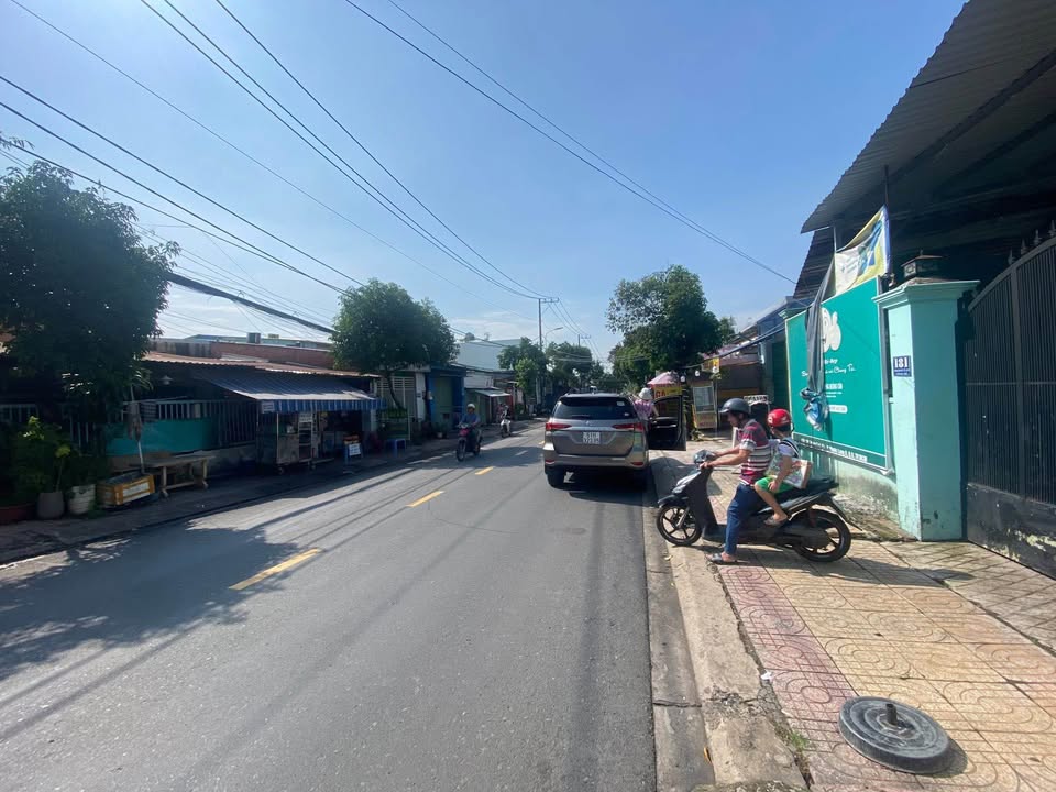 Nhà Mặt Tiền Kinh Doanh 150m² Đường Dương Đình Hội, TP. Thủ Đức - Giá 15 Tỷ