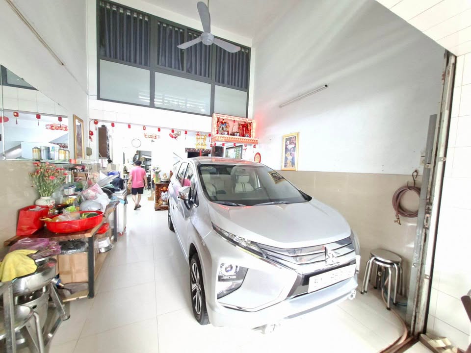 Nhà Phố Mặt Tiền Tôn Đức Thắng, Tân Bình 70m² - Kinh doanh đỉnh!