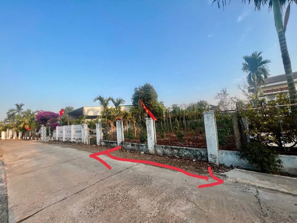 Đất Vườn Ea Phê Đắk Lắk 643m² - Sổ Đỏ Riêng, Giá 1.8 Tỷ