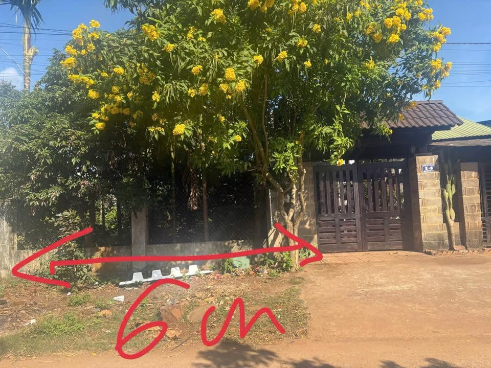 Mặt tiền Buôn Ju, Ea Tu, Buôn Ma Thuột 330m² - Cơ hội kinh doanh vàng!