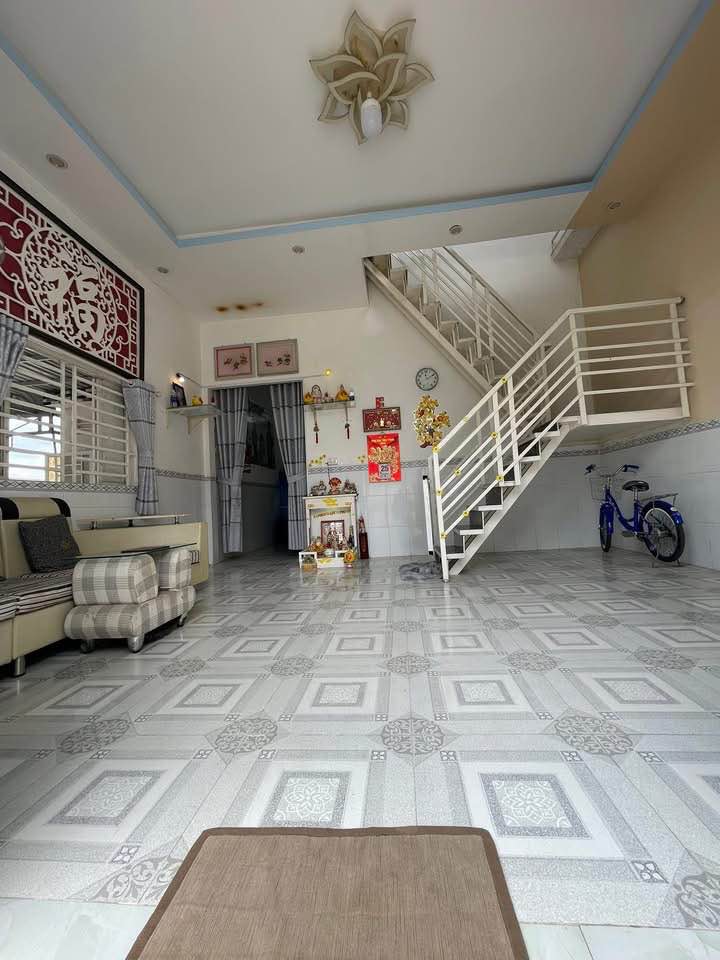 Nhà riêng Nhơn Ái, Phong Điền 230m² - Sổ đỏ sẵn, ô tô vào tận nhà!