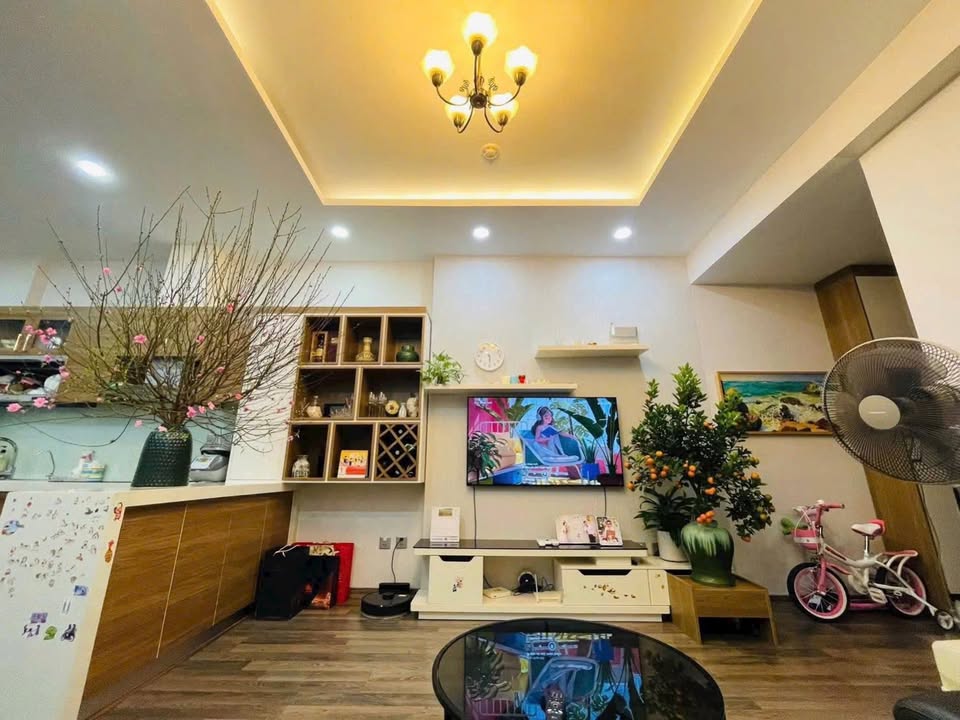 Chung cư Tràng An Complex 74m² - 2PN Cầu Giấy - Sổ đỏ sẵn sàng