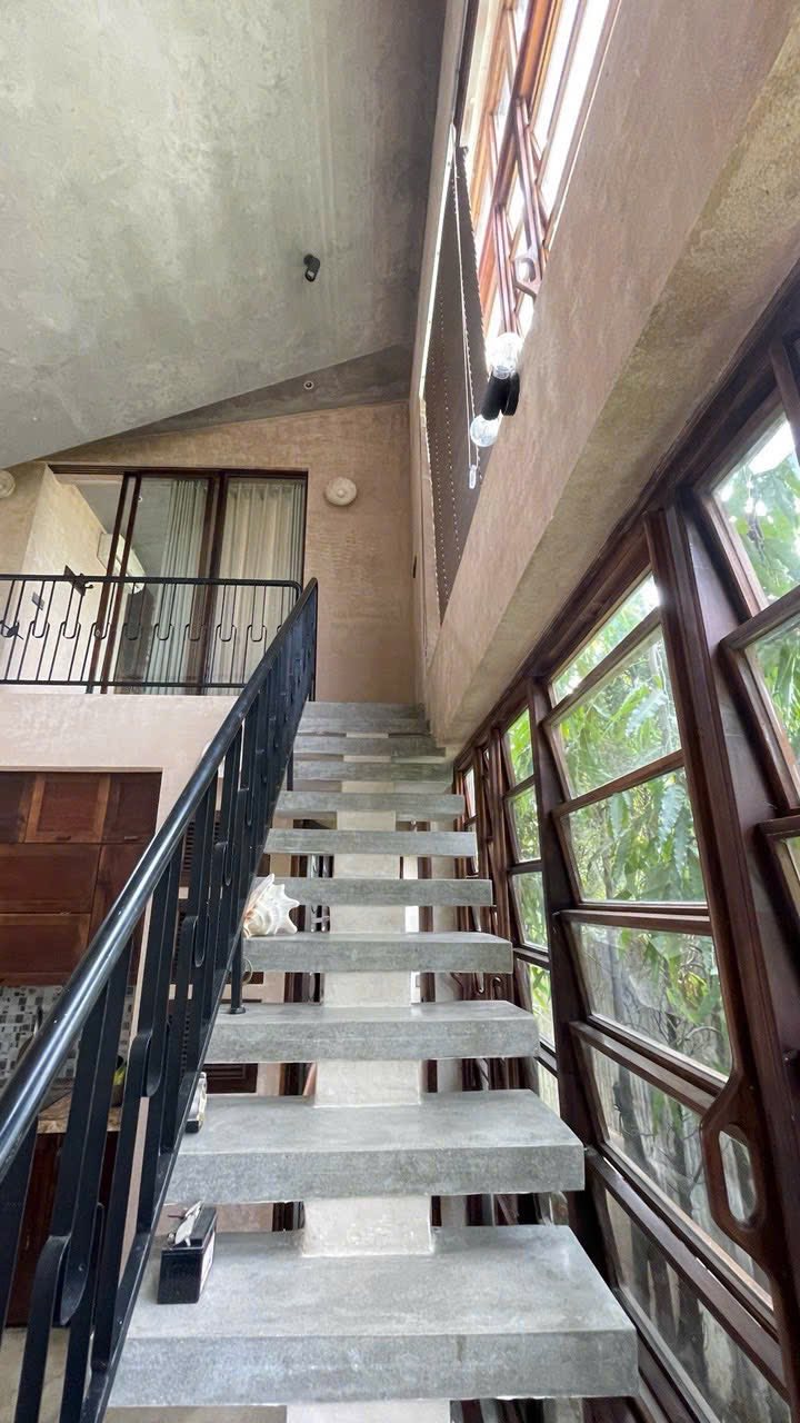 Nhà 2 Tầng Mặt Tiền Võ Văn Kiệt, Huế - 100m², Full Nội Thất, Giá 3.5 Tỷ