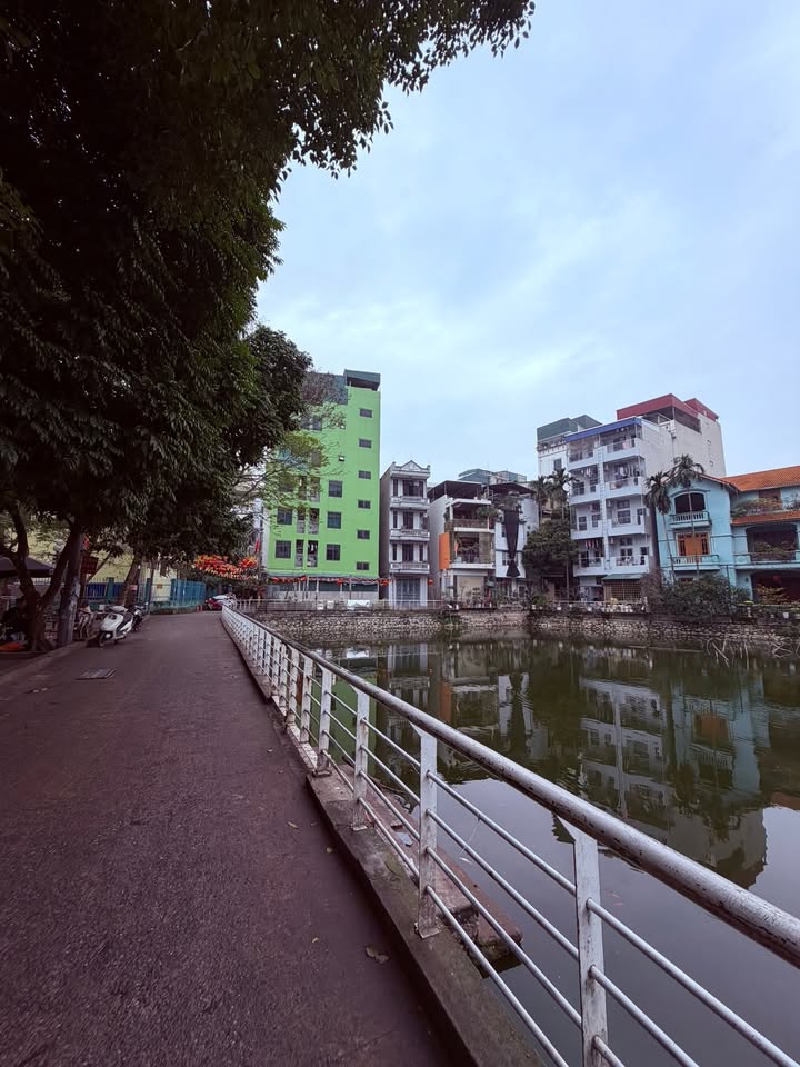 Nhà Phố Mộ Lao, Hà Đông 38m² - Ô Tô Tránh, Kinh Doanh, Thang Máy, Sát Hồ