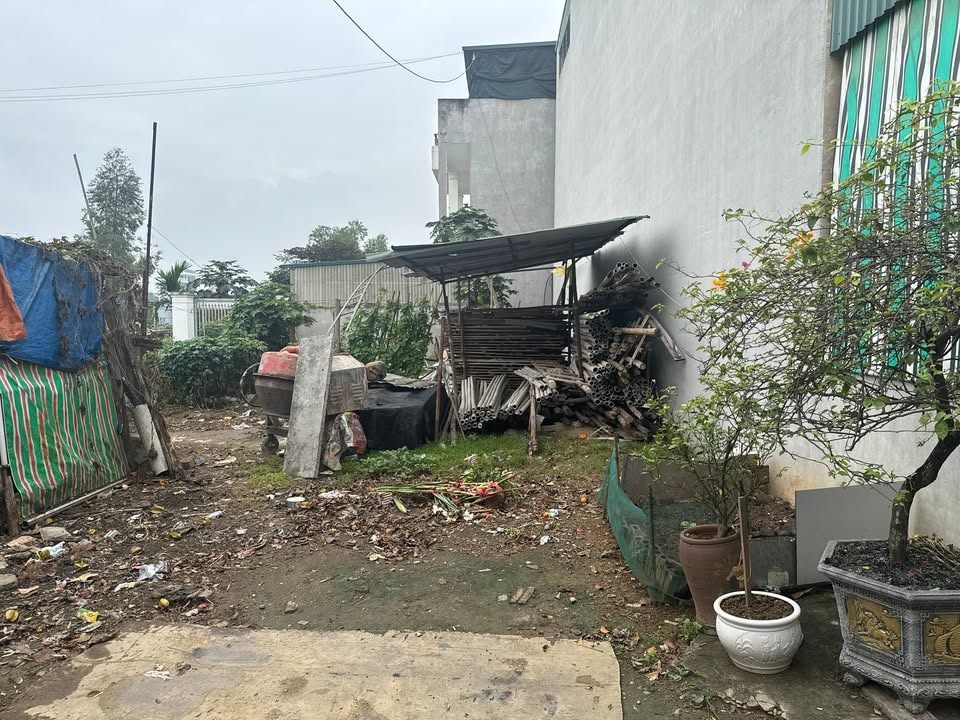 Đất Nền Việt Trì 90m² - Mặt Tiền Rộng Ô Tô Tránh, Giá 2.6 Tỷ