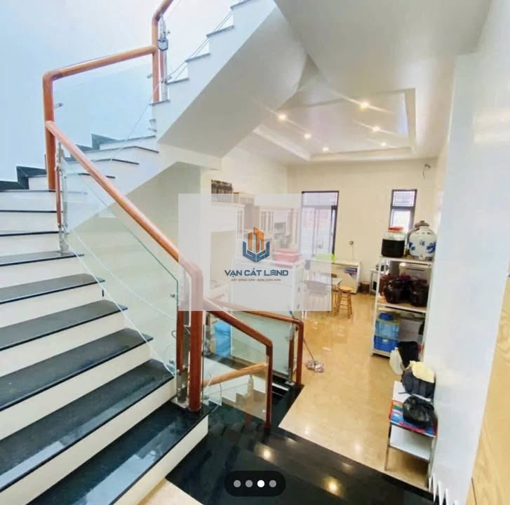 Nhà Mặt Tiền Huỳnh Khương Ninh, Vũng Tàu 76m² - Mặt tiền kinh doanh