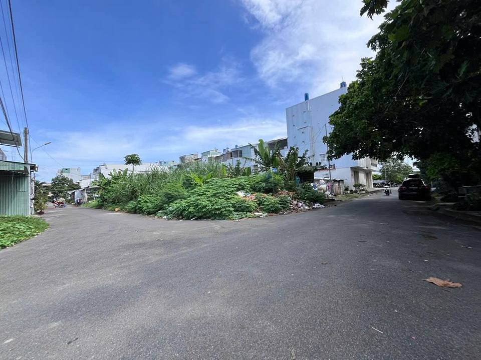 Nhà Mặt Tiền 2 Mặt Tiền Rạch Giá 237m² - Giá 5 Tỷ