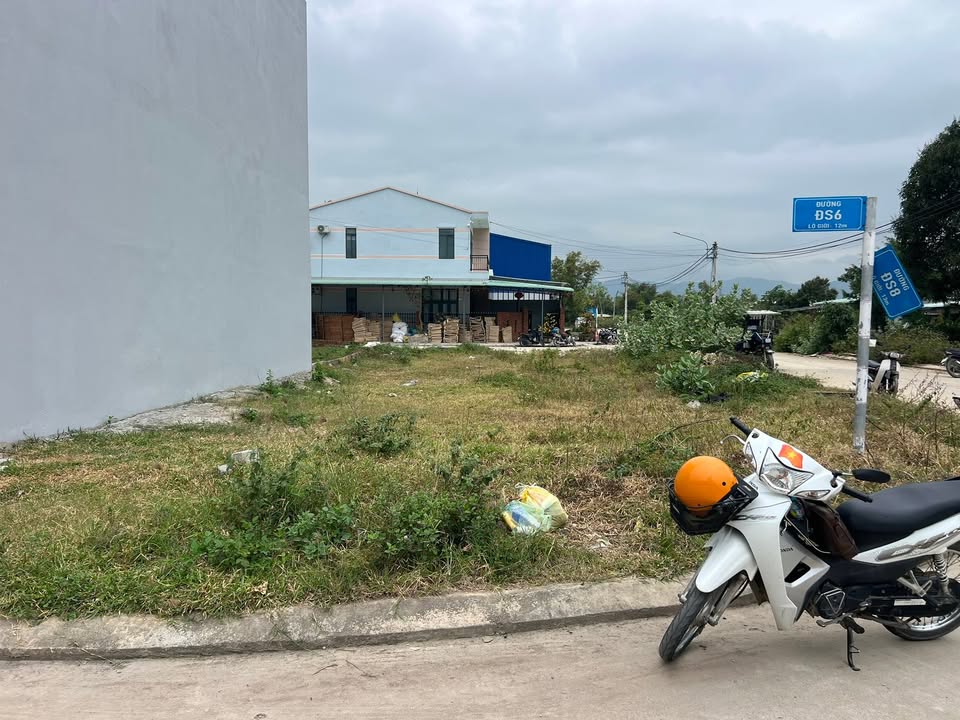 Đất nền góc 100m² đường Trần Quang Diệu, Quy Nhơn - Đầu tư sinh lời cao