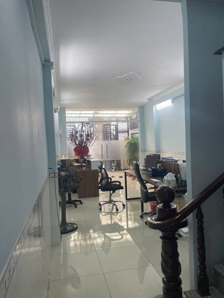 Nhà Phố Nguyễn Thị Thập Q7 85m² - Mặt Tiền Kinh Doanh, Sổ Hồng Sẵn!