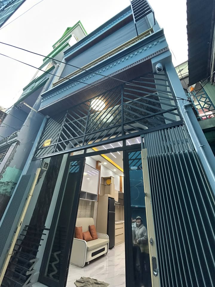 Nhà hẻm Văn Thân, Q6 - 30m², 2PN, Full Nội Thất Cao Cấp - Giá 4.38 Tỷ TL