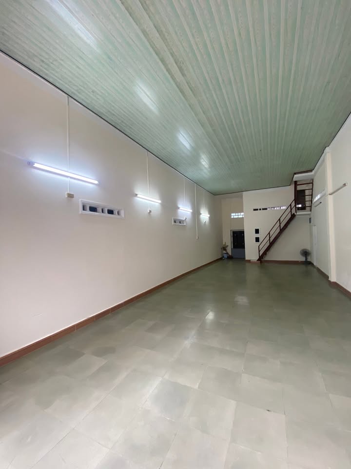 Nhà mặt tiền Đường Đống Đa Quy Nhơn 100m² - Mặt tiền kinh doanh đắc địa!