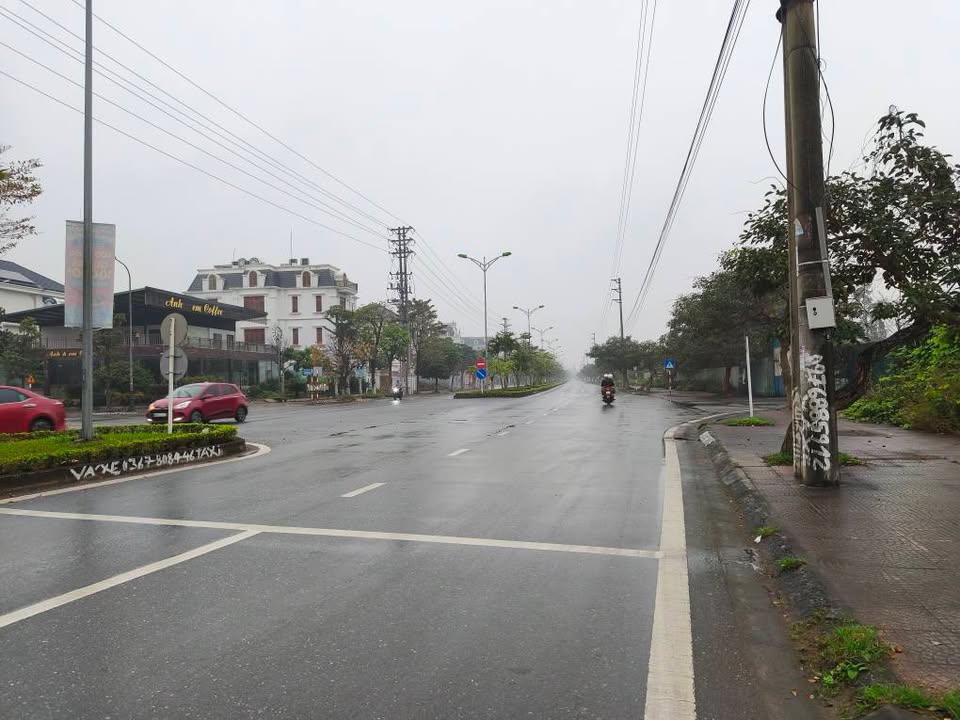 Đất Vàng Mặt Tiền 8.4m - Kinh Doanh Đỉnh Cao Đường Đinh Tiên Hoàng, Vĩnh Yên