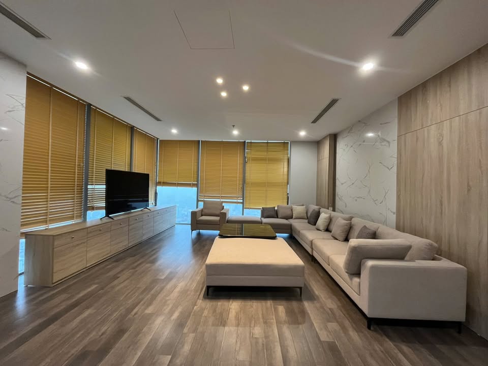 Chung cư The Nine Phạm Văn Đồng 131.5m² - 3PN, Sẵn Sổ, Full Nội Thất