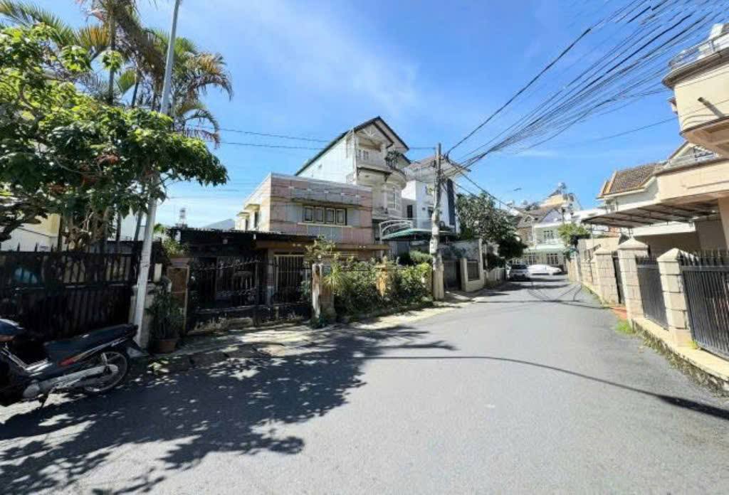 Nhà phố Đà Lạt P9 192m² 17,6 tỷ - Mặt tiền kinh doanh siêu hiếm