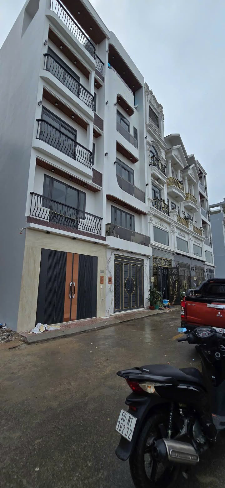 Nhà riêng KDC Vĩnh Lộc Bình Tân 56m² - Ô tô vào tận nhà, giá 15 triệu!