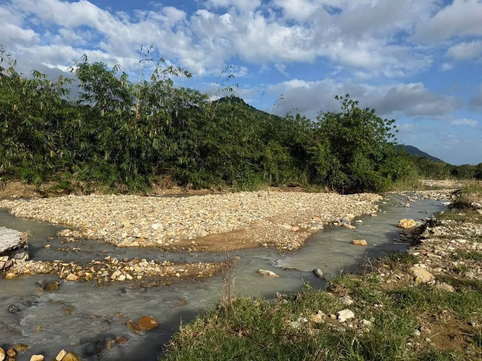 Bán đất vườn Diên Sơn 7152m² giá 1.999 tỷ - Nghỉ dưỡng lý tưởng