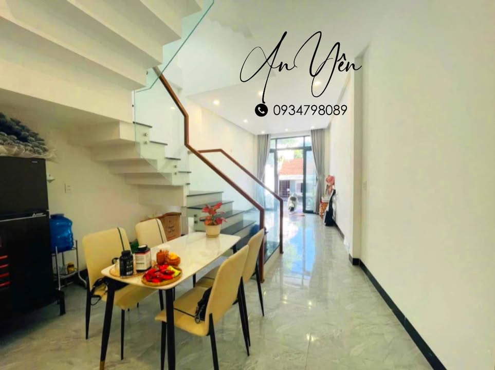 Nhà 3 Tầng Mặt Tiền Nguyễn Công Trứ, Tuy Hòa - 3.75 Tỷ