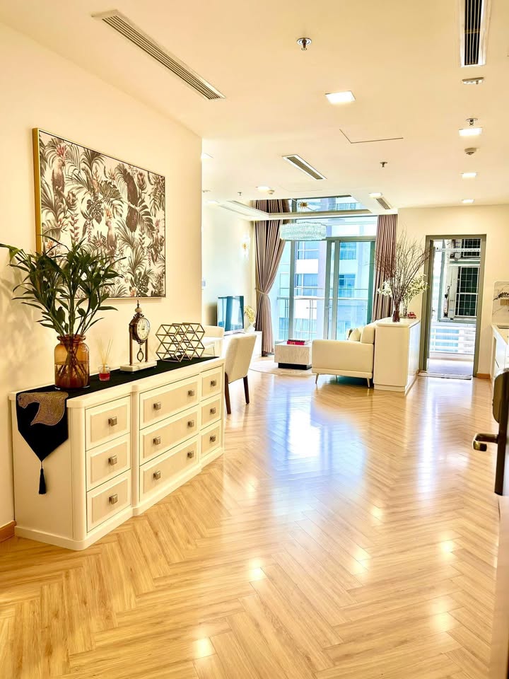 Căn hộ Vinhomes Central Park 116m² - View Sông Sài Gòn Tuyệt Đẹp!