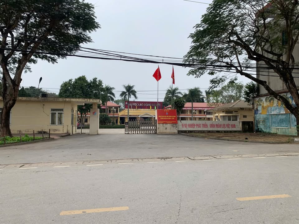 Bán đất 180m² Phường Tùng Thiện, Sơn Tây - Gần Đại học, Giá 2 Tỷ