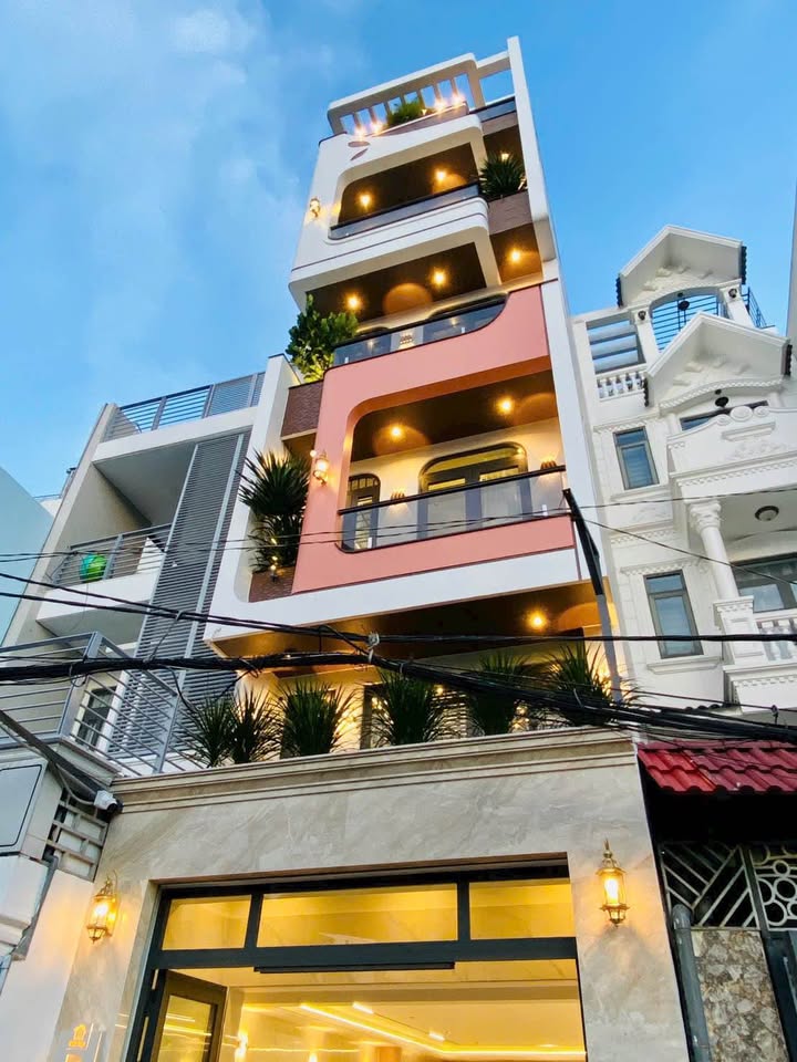 Bán nhà Kim Đồng Hoàng Mai 43m² 5 tầng - Sổ hồng chính chủ, ở ngay!