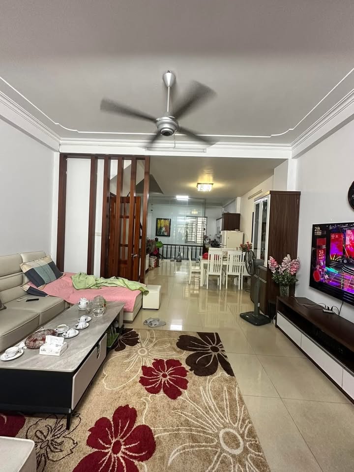 Nhà phố Văn Quán 45m² - Mặt tiền kinh doanh, đầu tư sinh lời!