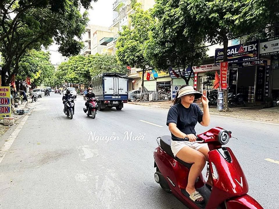 Nhà riêng Đa Sỹ Hà Đông 40m² - Sổ đỏ chính chủ, vị trí đẹp!