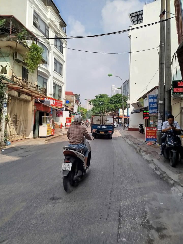 Nhà Riêng Hà Đông 51m² - Ô tô vào tận nhà, giá 7 tỷ!