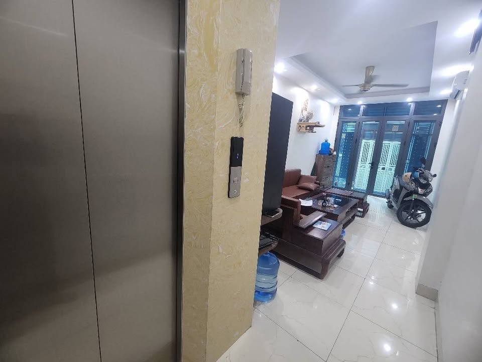 Bán nhà Hà Trì 32m² 5 tầng - Thang máy hiện đại, ngõ thông!