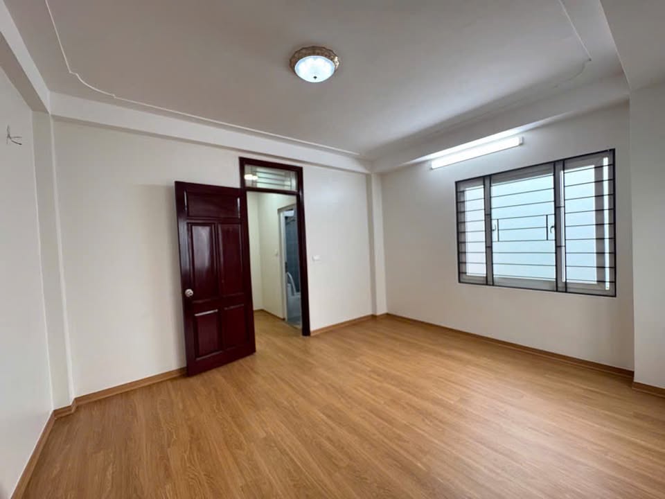 Nhà 5 Tầng Phố Bà Triệu, Hà Đông - 34m² Full Nội Thất, Giá 7.69 Tỷ