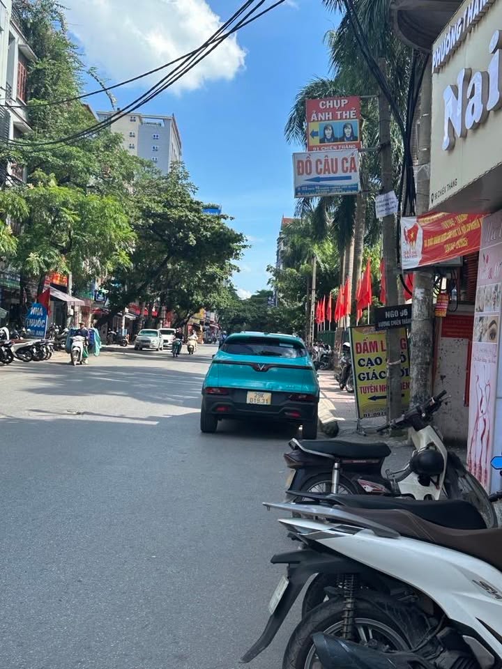 Bán nhà Phố Chiến Thắng Văn Quán 50m² - Ô tô vào tận nhà!