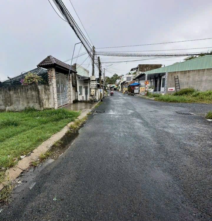 Bán đất mặt tiền ĐX04, Châu Thành, Bến Tre - 425.1m² giá chỉ 2 tỷ