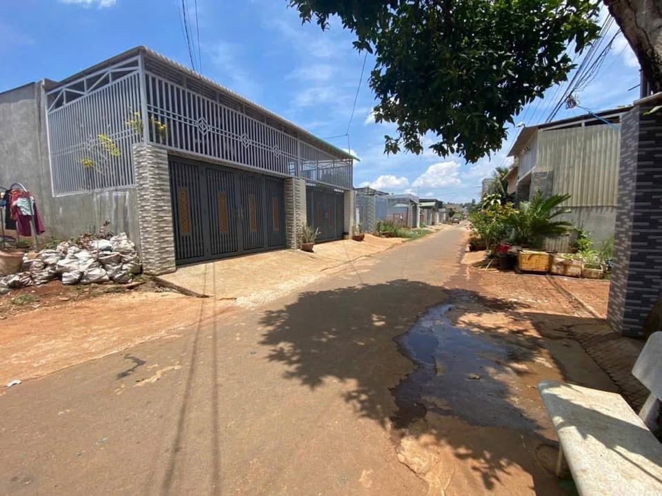 Đất nền Tân An BMT 100m² giá 3.2 tỷ - Đường nhựa ô tô tránh!