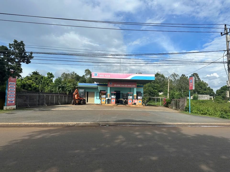 Nhà Mặt Tiền Quốc Lộ 14-26 Buôn Ma Thuột - 150m² Thổ Cư, Giá 4 Tỷ