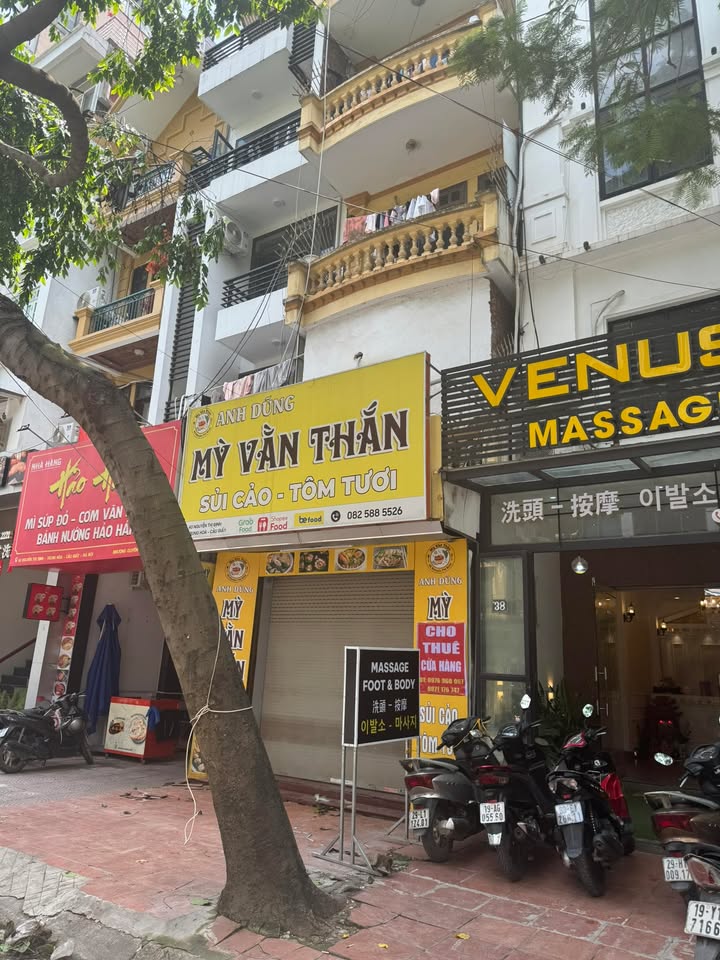 Bán Nhà Mặt Phố Hai Bà Trưng 300m² - Vị Trí Đắc Địa Kinh Doanh Đỉnh!