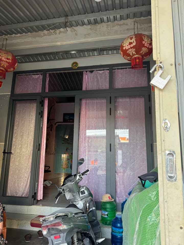 Nhà riêng Phan Chu Trinh, Vạn Giã 99.6m² - Ô tô vào tận nhà!