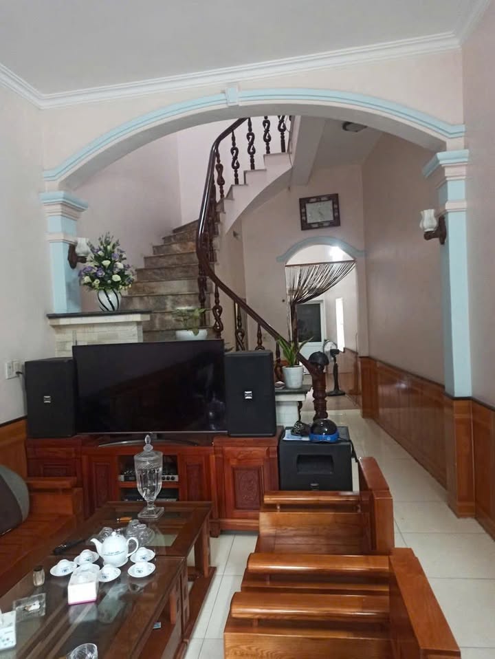 Nhà riêng Phố Ngọc Châu, Hải Dương 3.5 triệu - Ô tô đỗ cửa!