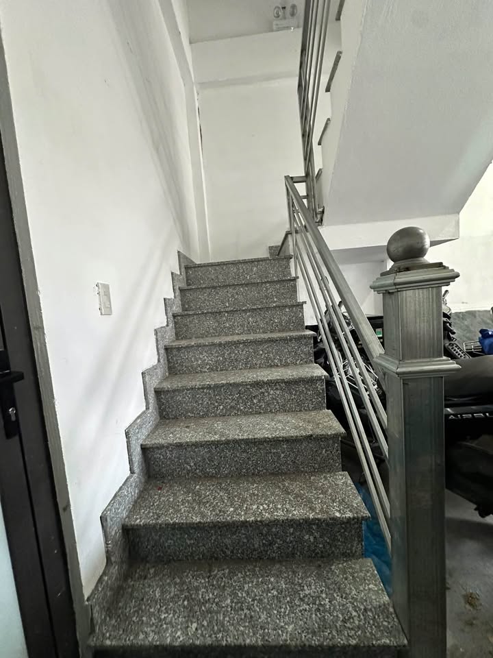 Dãy Trọ 3 Tầng Trung Tâm Làng Đại Học Huế - Thu Nhập 40 Triệu/Tháng