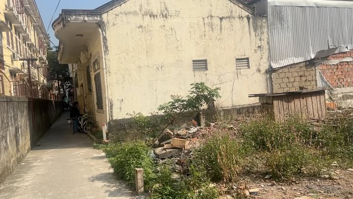 Đất Kiệt Hùng Vương Huế 67m² - Hướng Nam Mát Mẻ, Giá 1.85 Tỷ