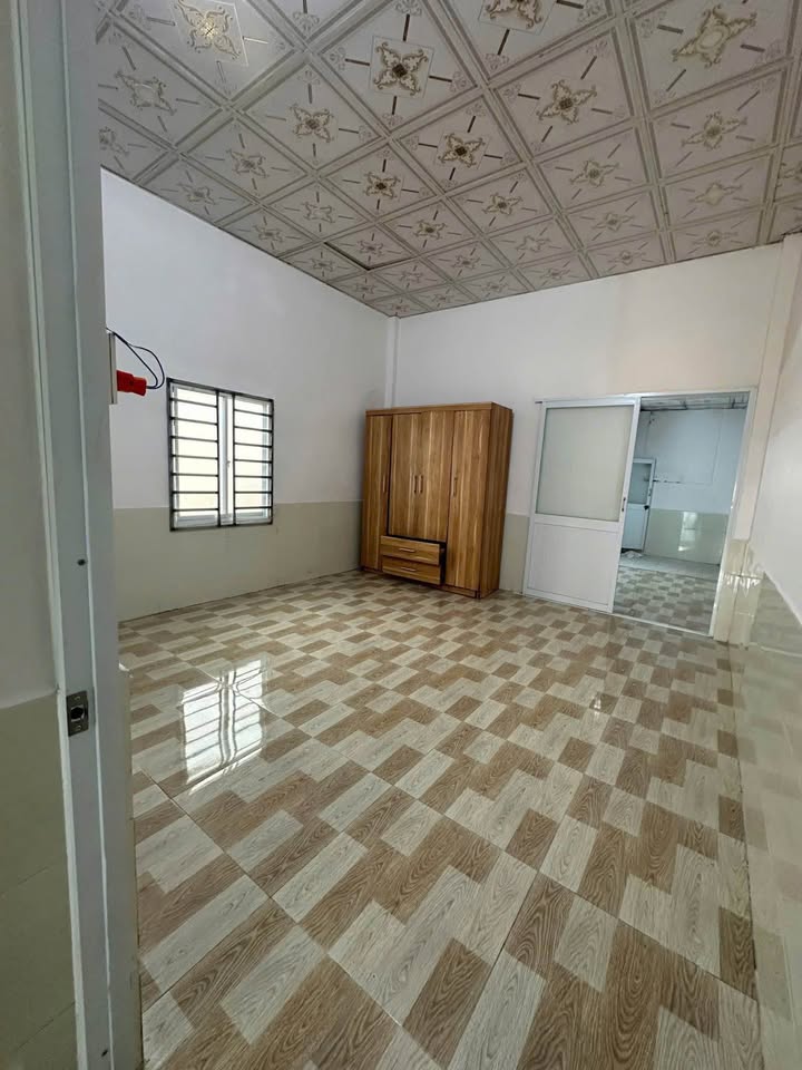 Nhà riêng Đồng Xoài 4 triệu/tháng - Giá tốt hiếm có!