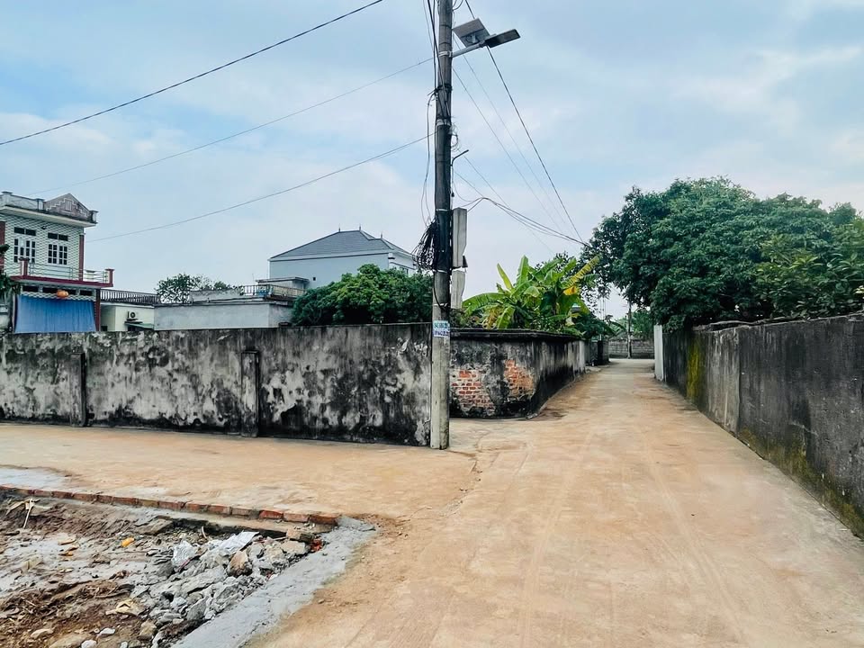 Đất nền Khoái Châu, Hưng Yên - 88m² - Sổ đỏ sẵn sàng - Giá chỉ 300 triệu