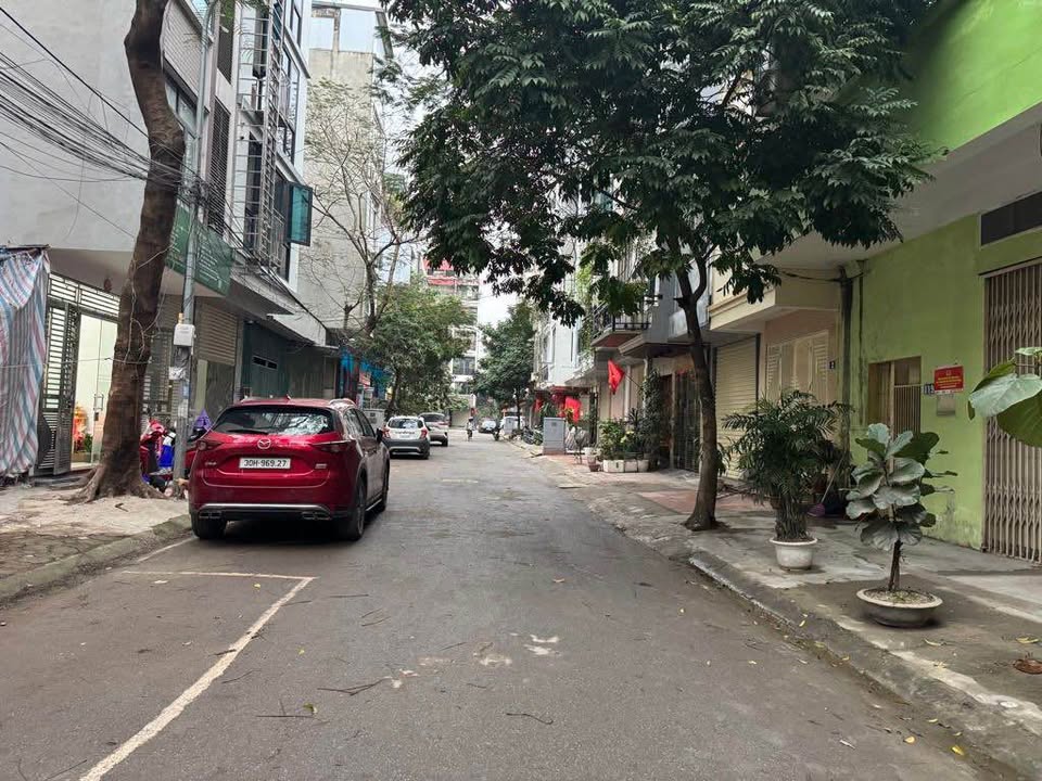 Nhà Riêng Phú Diễn 45m² 5 tầng - Ô tô vào tận nhà, 14.5 tỷ!