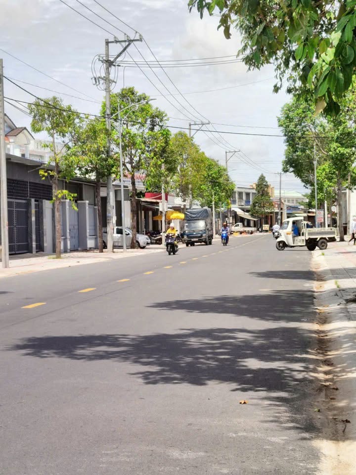 Bán Đất Vàng Mặt Tiền Nguyễn Đình Chiểu, Sóc Trăng - 2.688m² Thổ Cư