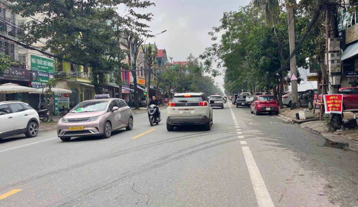 Mặt Tiền Kinh Doanh Hà Huy Tập, TP Vinh 99.6m² - Sẵn Sàng Đầu Tư