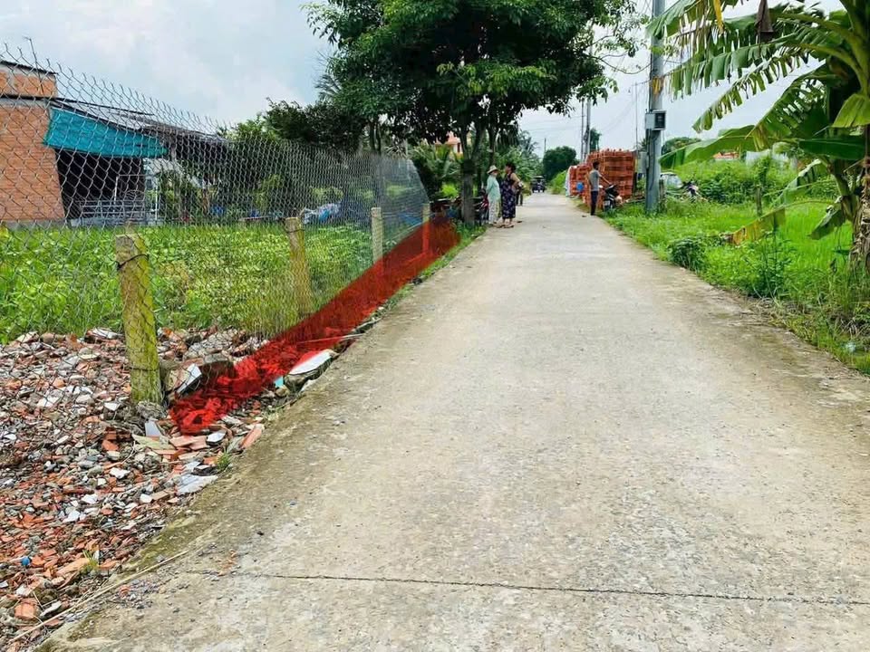 Đất thổ cư Nhựt Chánh, Bến Lức 125m² - Chính chủ, Sổ đỏ, Giá 750 triệu