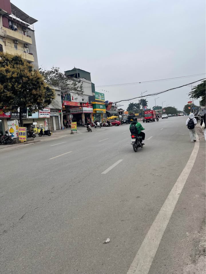 Đất Đông Ngạc 52m² lô góc ô tô vào - Sổ đỏ chính chủ!