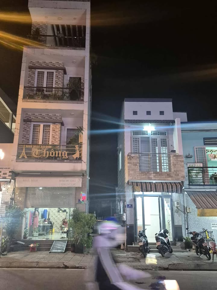 Nhà mặt tiền Lê Lợi Hóc Môn 21m² giá 3.1 tỷ - Mặt tiền kinh doanh