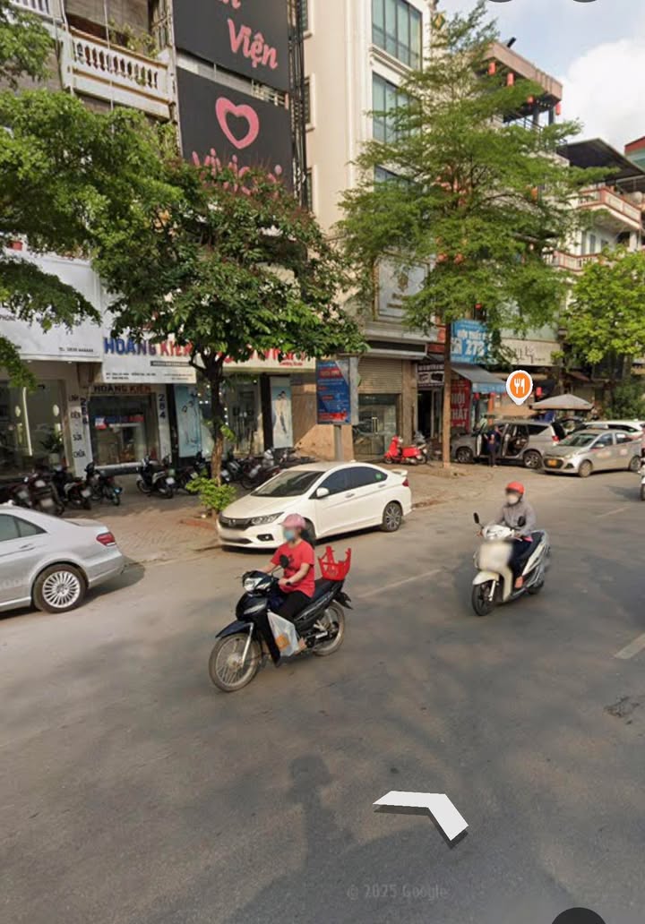 Nhà Phố Xã Đàn, Đống Đa 50m² - Mặt Tiền Kinh Doanh Đắc Địa!