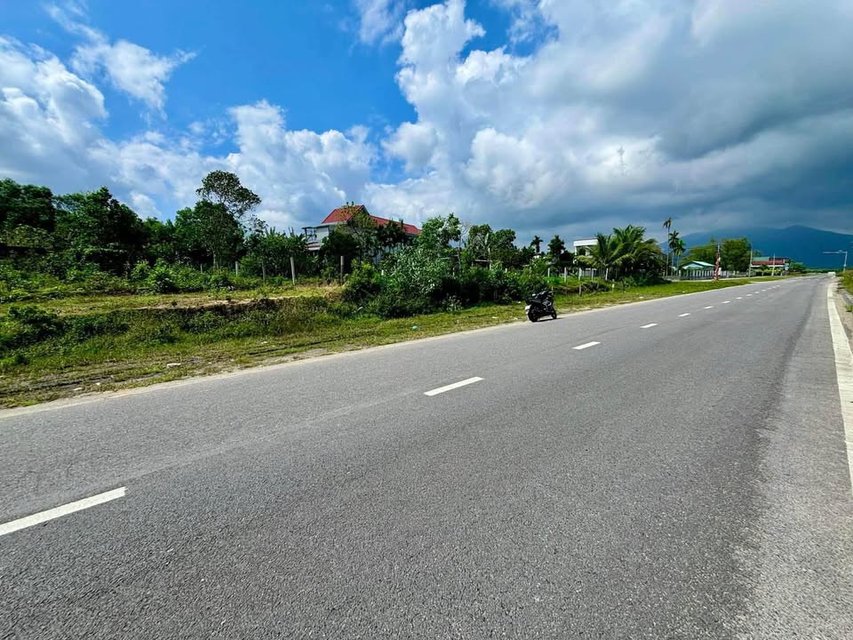 Đất 1500m² 2 Mặt Tiền Nam Kỳ Khởi Nghĩa, Đà Nẵng - Giá 2 Tỷ